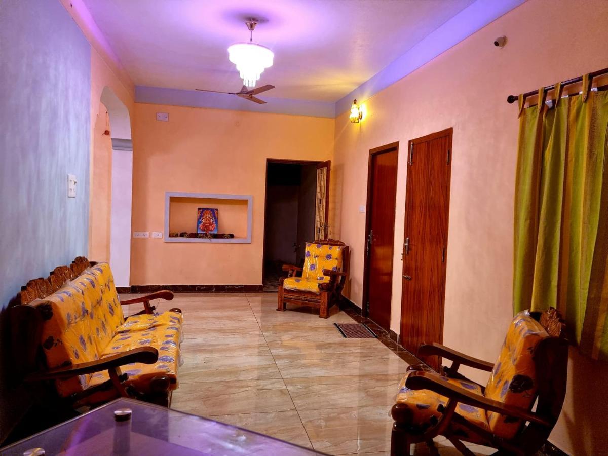 La Villa Pondi Cherie Centertownbeachauroville Puducherry Eksteriør billede